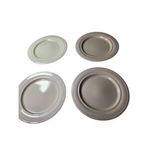 GIBSON Elite Couture Tan Beige Rimmed Ring 10.5" Dinner Plate Set of 4
